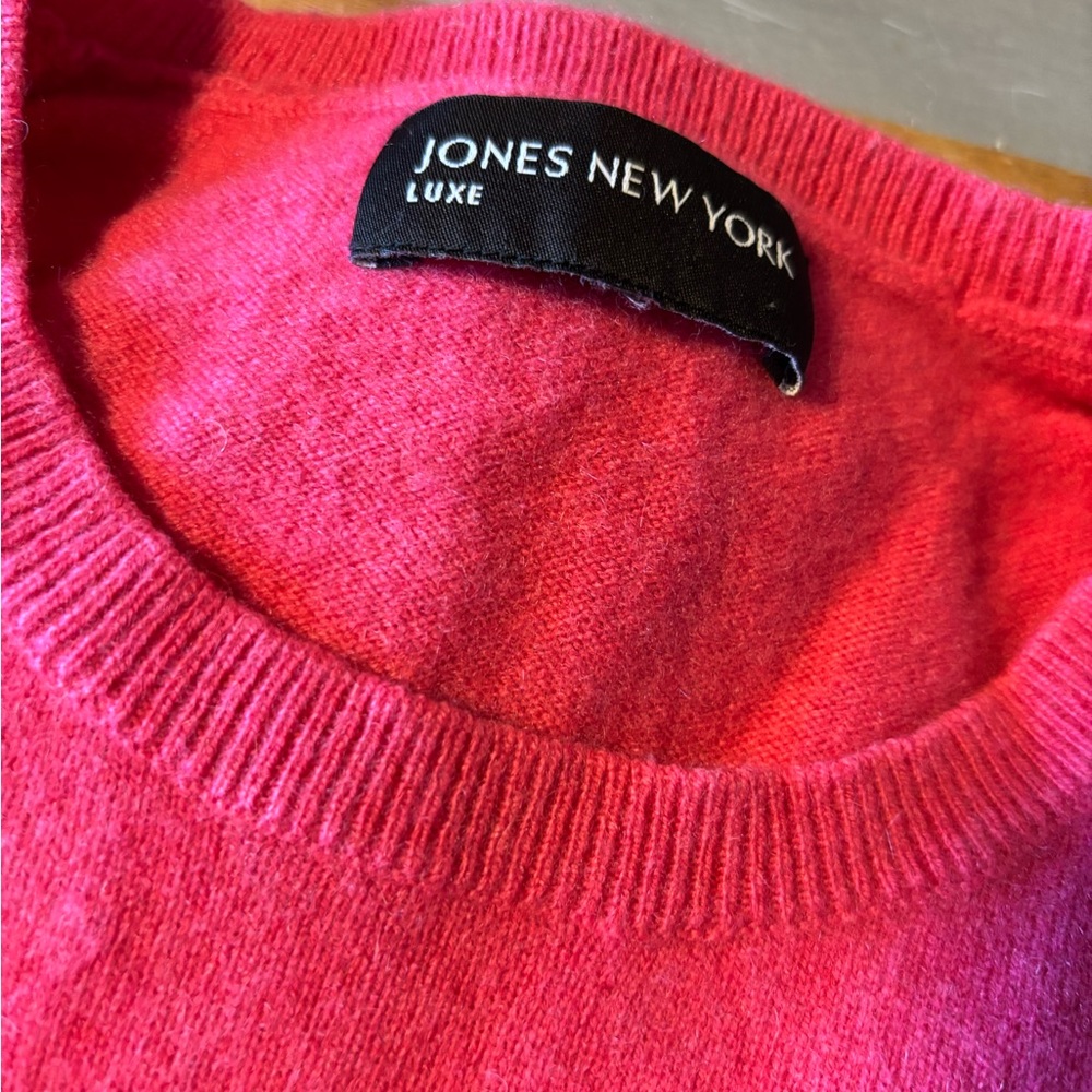 Jones New York Luxe Fuchsia Knit Top